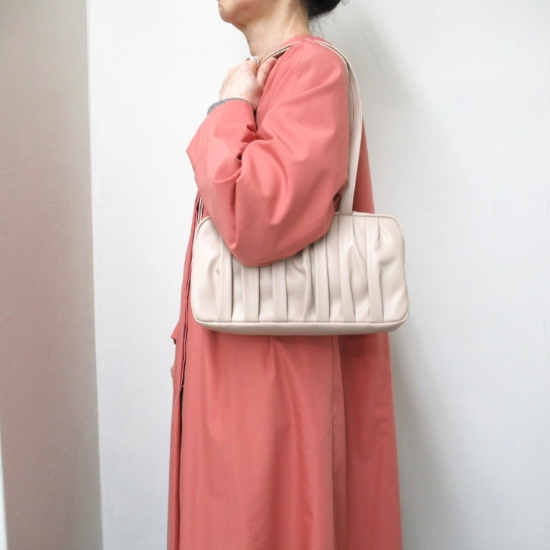 FAVORI VIE NOUVELLE アカシアボストン /IV18